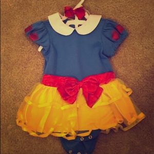 Snow White baby costume